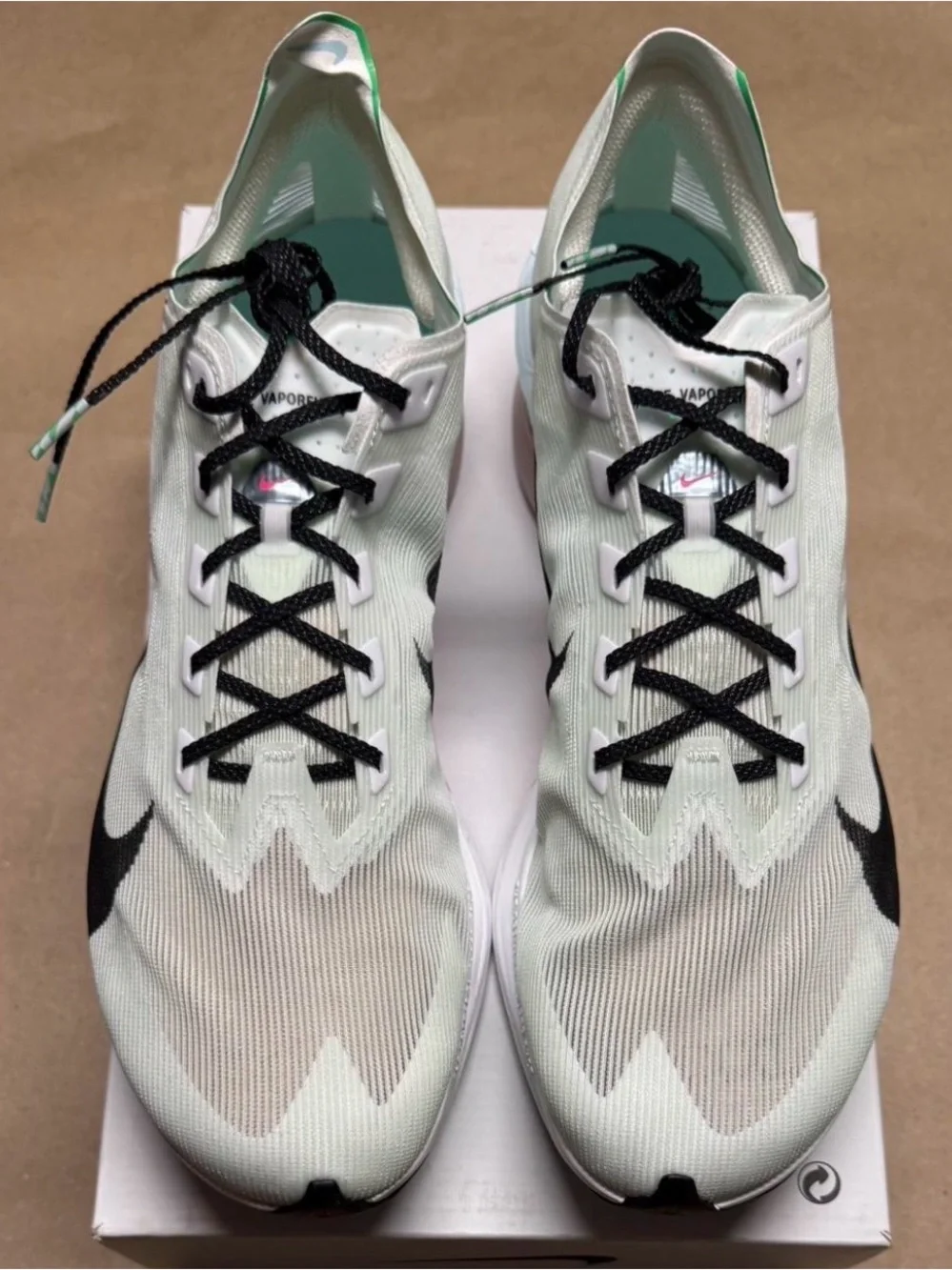 Nike Zoom X Vaporfly Next 4% Hyper Pink Mint Foam Men’s 14 running shoes NEW!